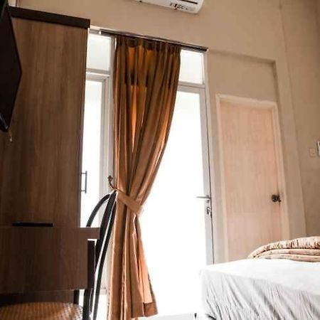 Comfy Homestay Yogyakarta Ngoại thất bức ảnh