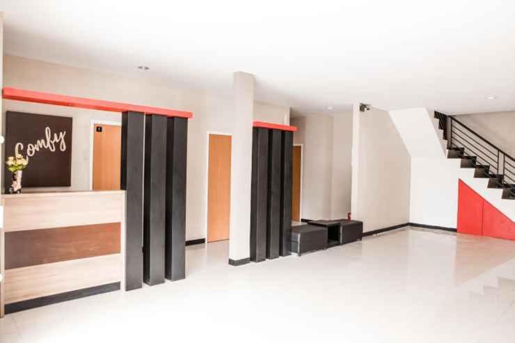 Comfy Homestay Yogyakarta Ngoại thất bức ảnh