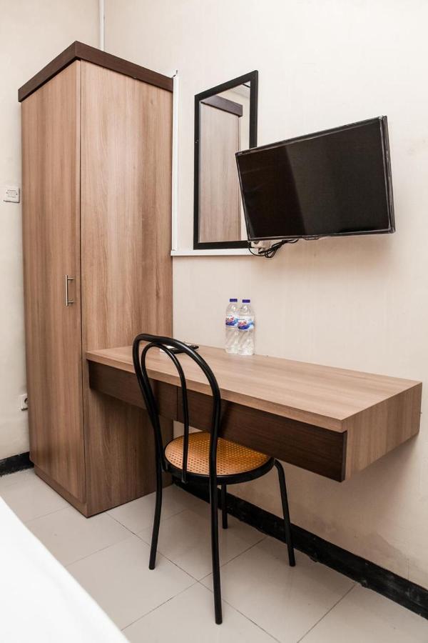 Comfy Homestay Yogyakarta Ngoại thất bức ảnh